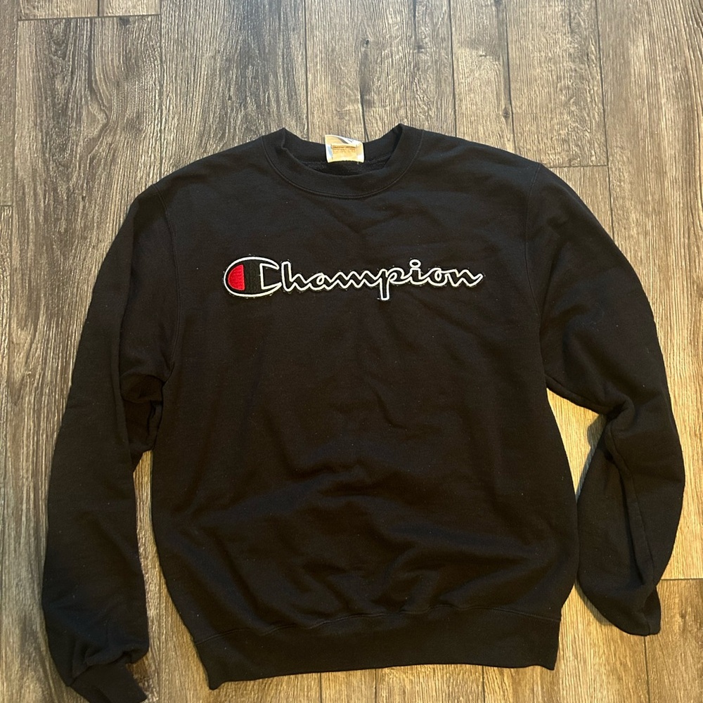 Champion Men's Black Crewneck Sweater